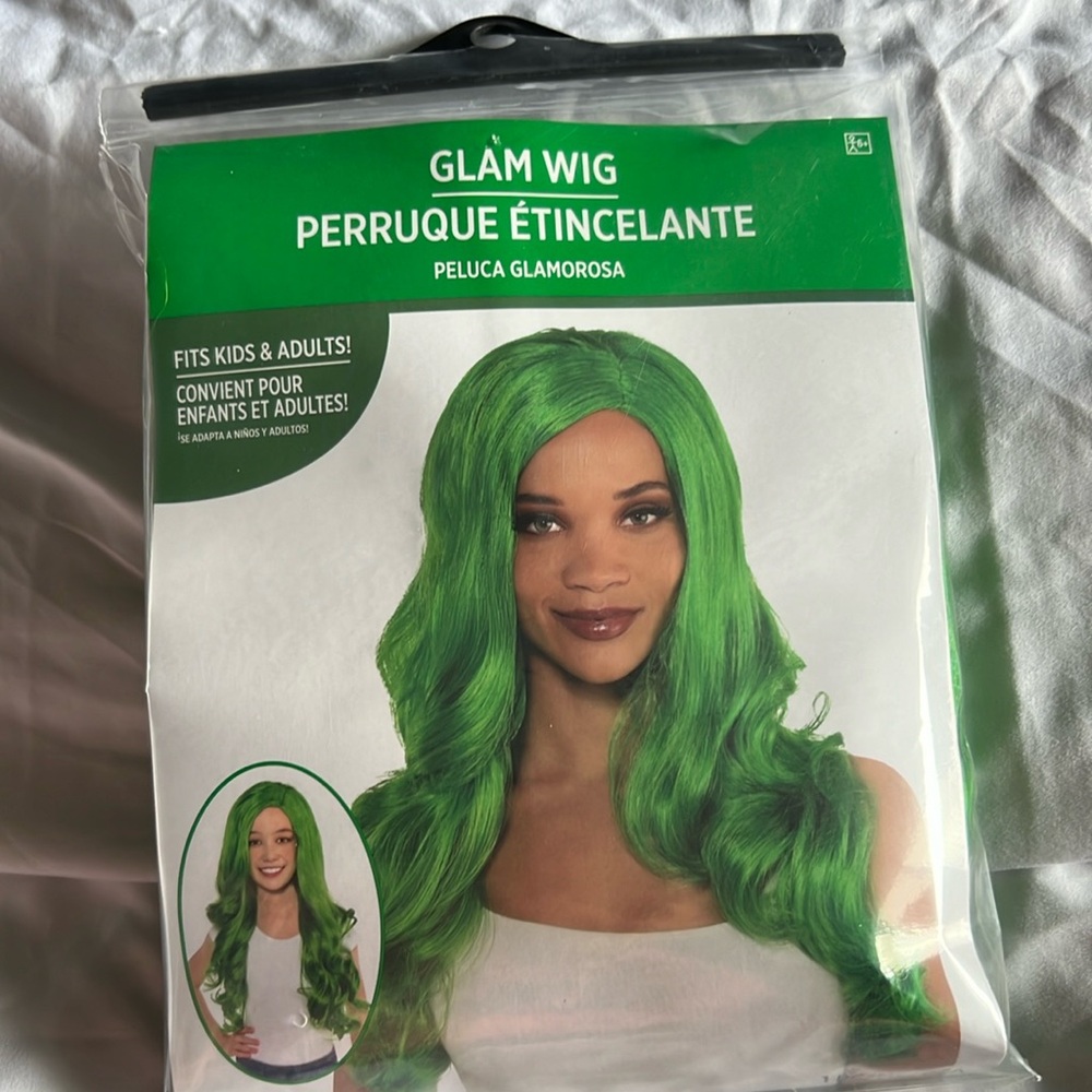 Long green haired wig